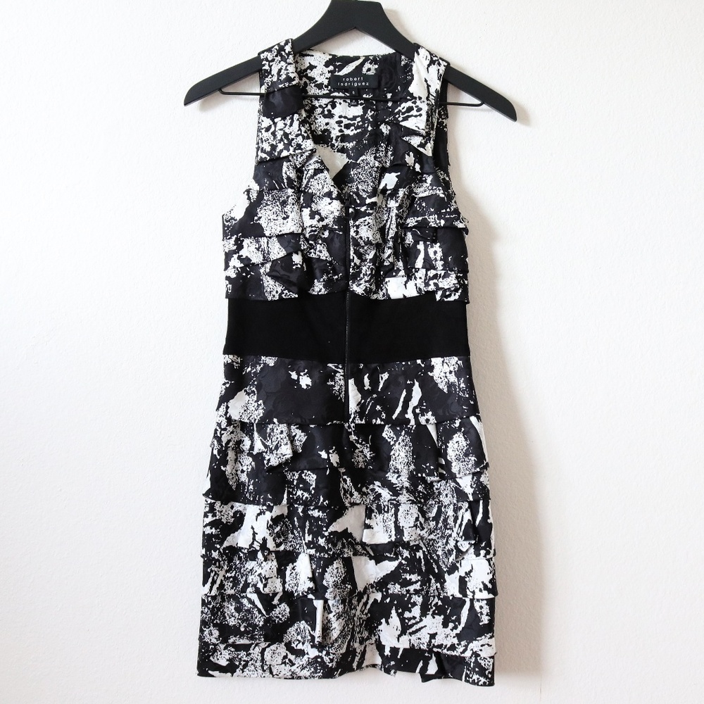 Size 0 Robert Rodriguez Black & White Silk Dress